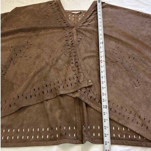 Soft Surroundings Faux Suede Snap Front Poncho One Size Shawl Western Cowgirl - Picture 9 of 9